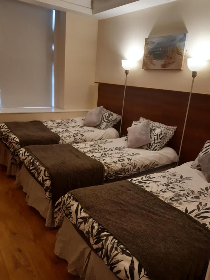 24 Beds In Carrick On Shannon Bagian luar foto